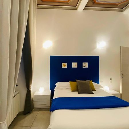 Alla Casa Rosa Al Mare- Centrale A Di Fronte Al Mare- Emozionante- Garage Privato Gratuito A 800 Mt- Aria Condizionata-Wifi Rapallo Exterior foto